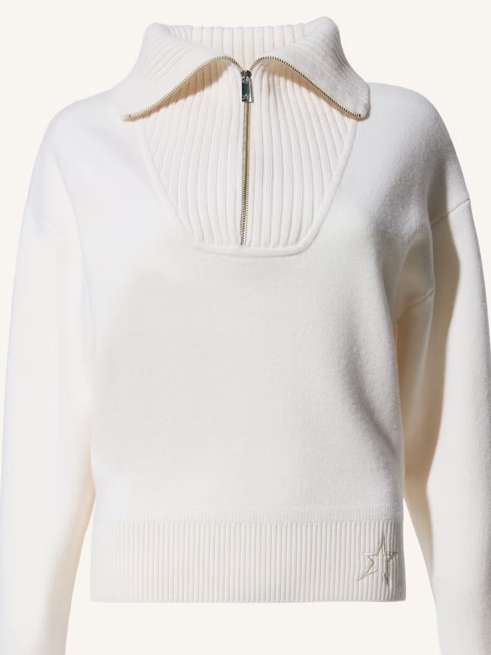 White Fleece High-Collar Zip Trekking Pullover