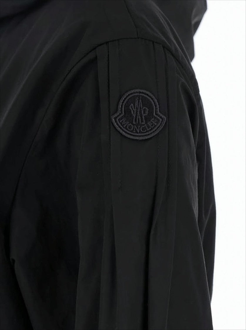 Fitted Black Jacket With Modern Design And Hood