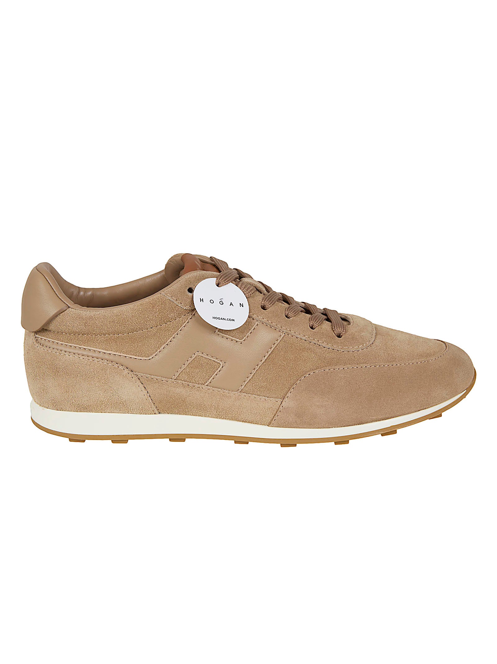 Low-Profile Retro-Inspired Sneakers