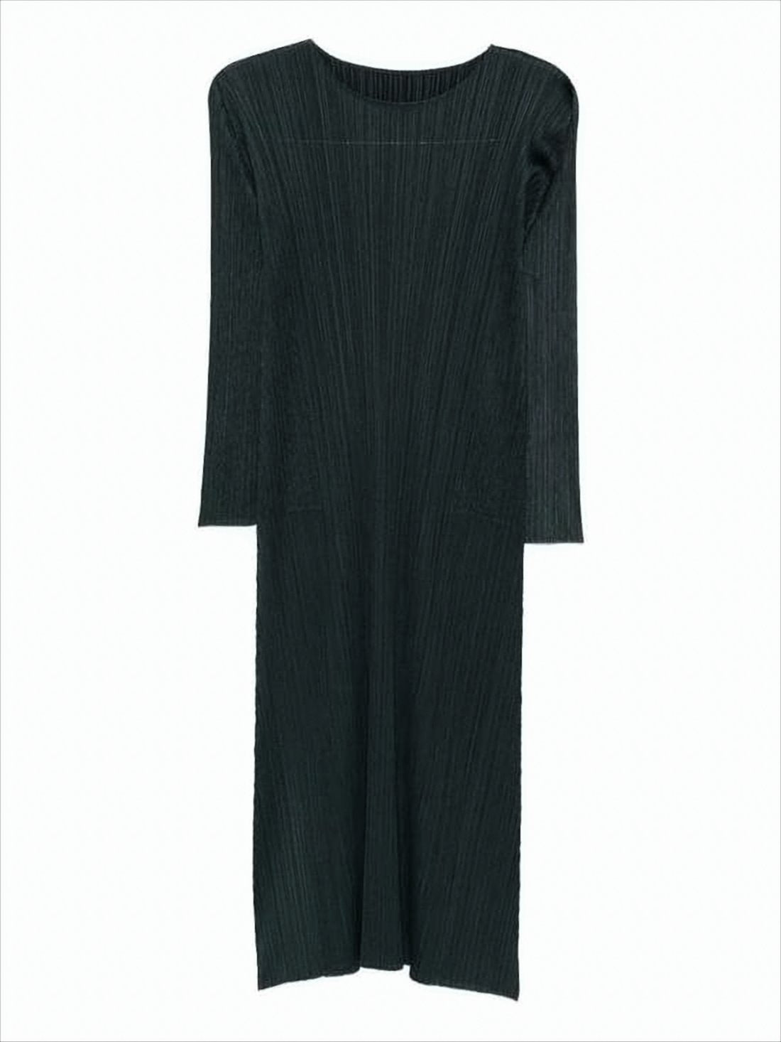 Pleated Midi Dress with Round Neckline