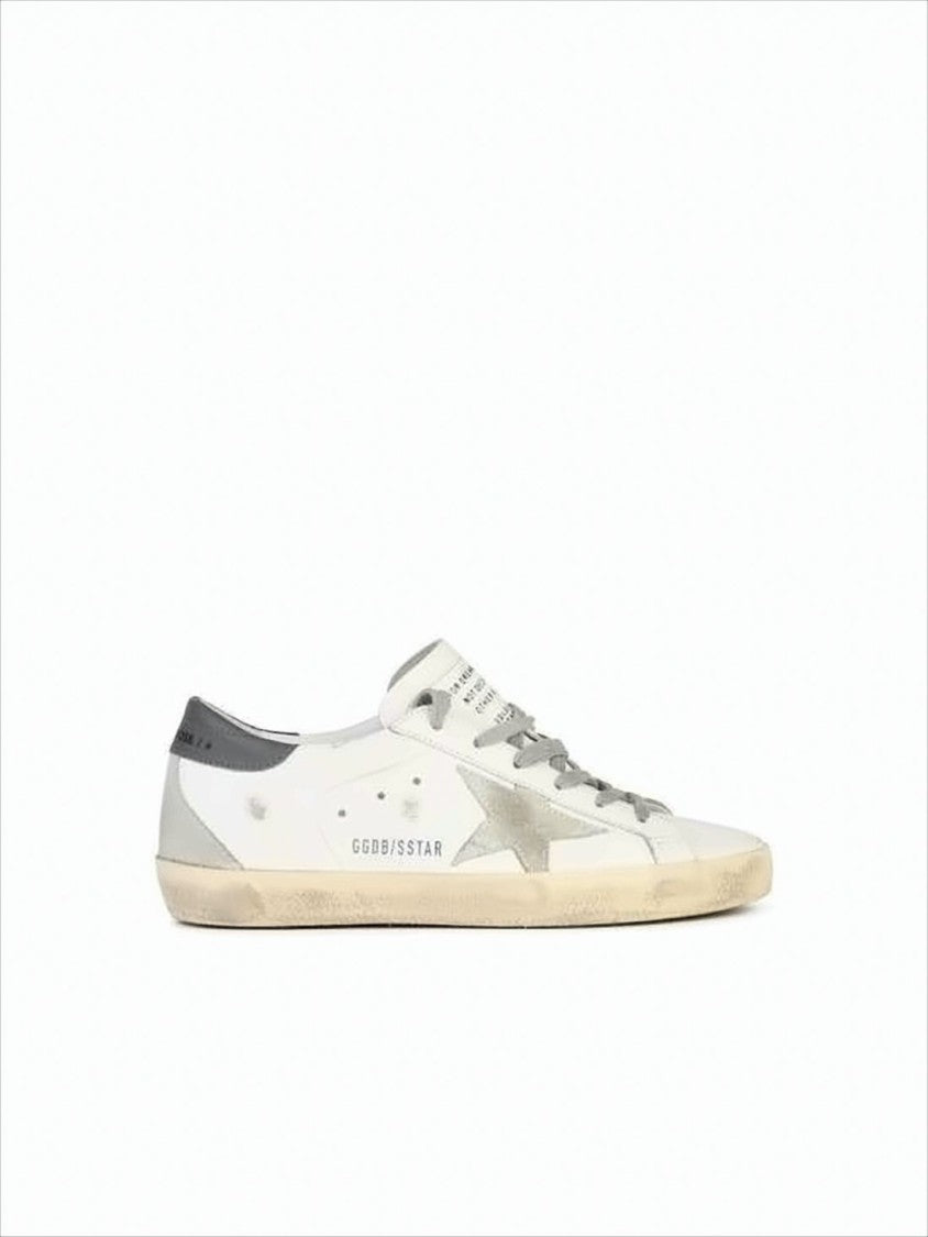 Distressed Low-Top Sneakers with Grey Suede Star