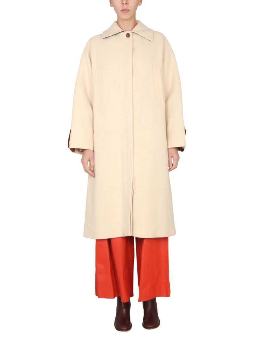 Short Straight-Silhouette Coat With Classic Collar