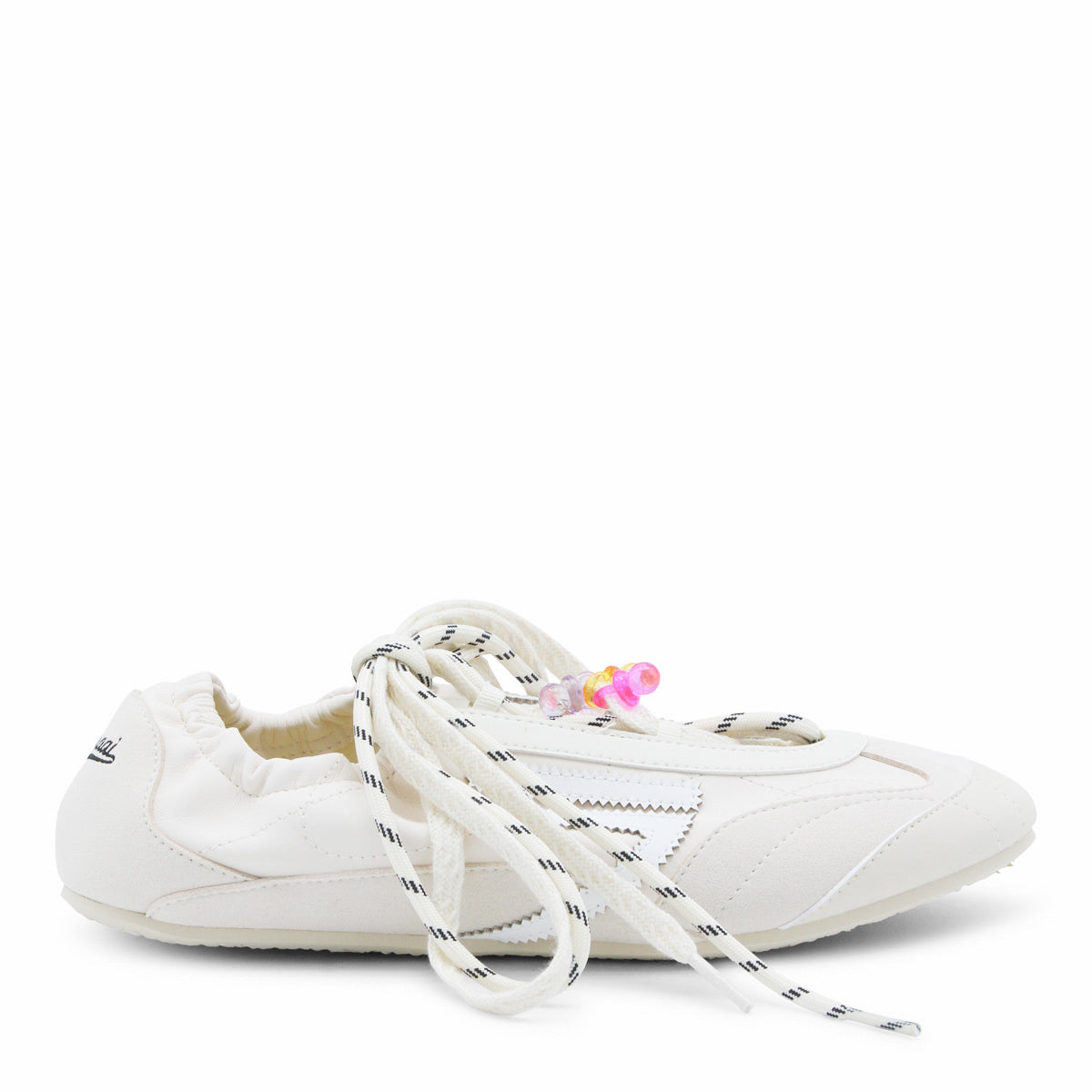 Modern Sneakers with Textured Upper