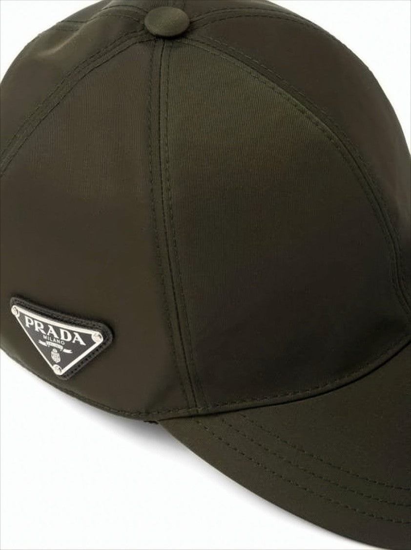 Structured Green Cap with Recycled Polyamide Fabric