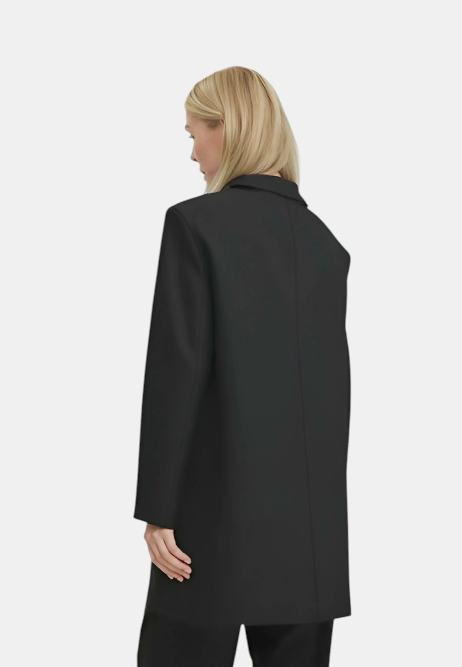 Refined Black Coat With Classic Collar