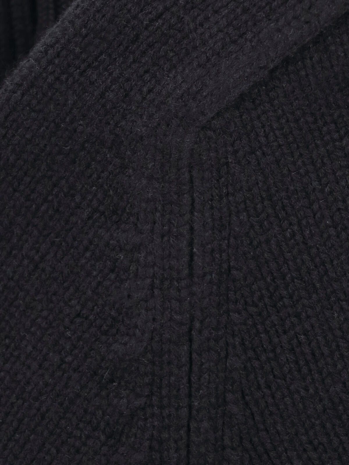 "Mae" Sweater – Black