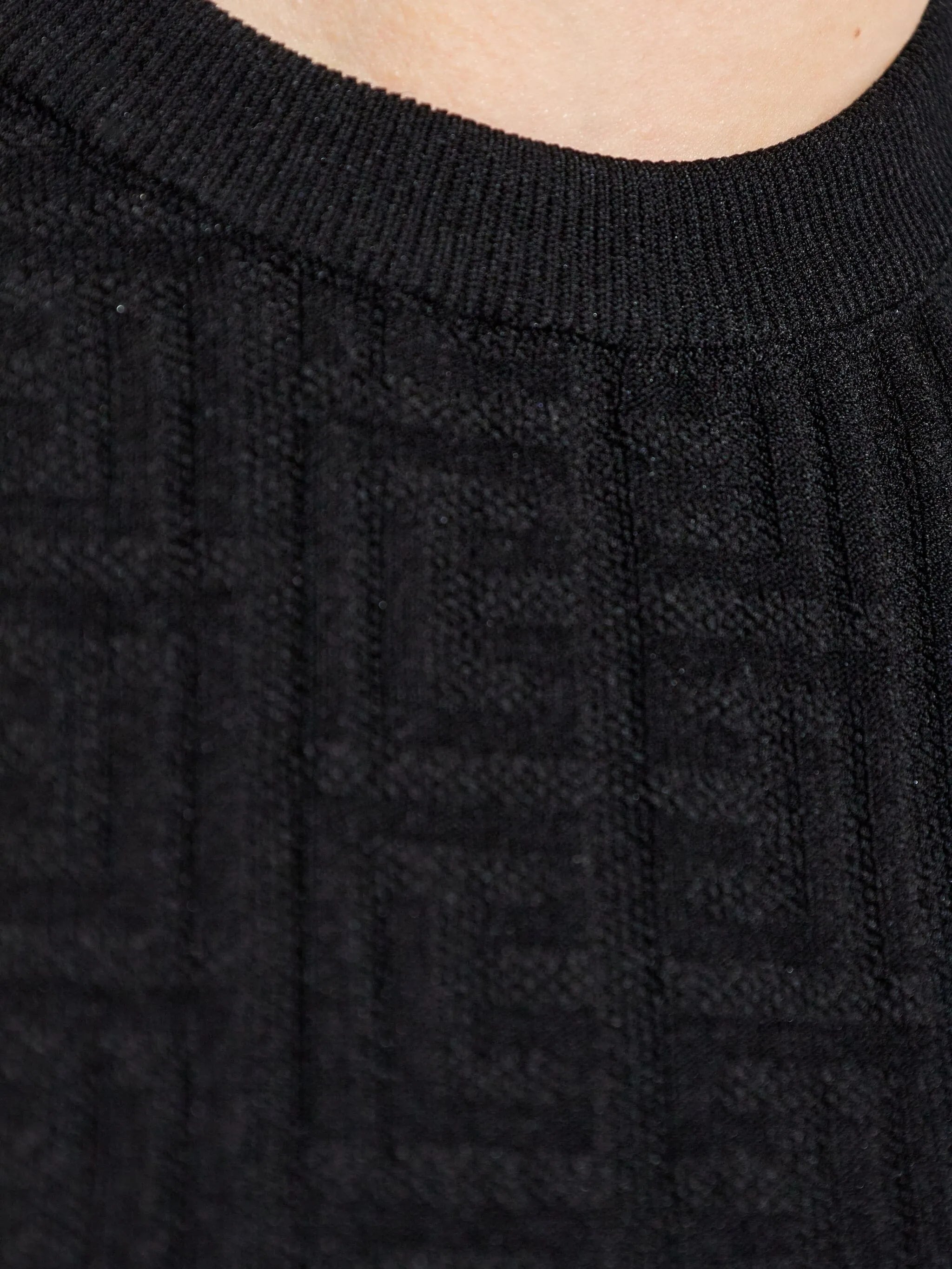 Black Classic Ss Cropped Fitted Top