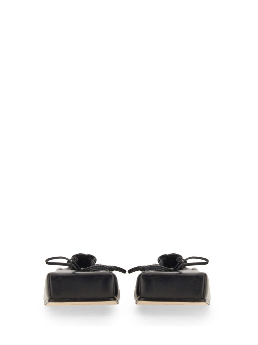 Black Square-Toe Shoes With Gathered Upper