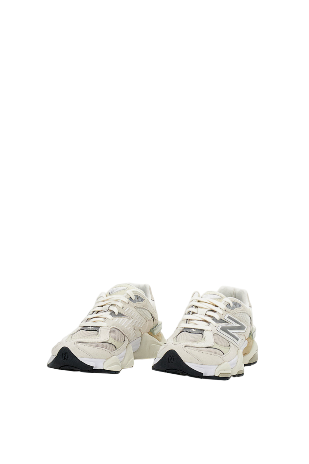 Premium Suede-Overlay Sneakers With Breathable Mesh Upper