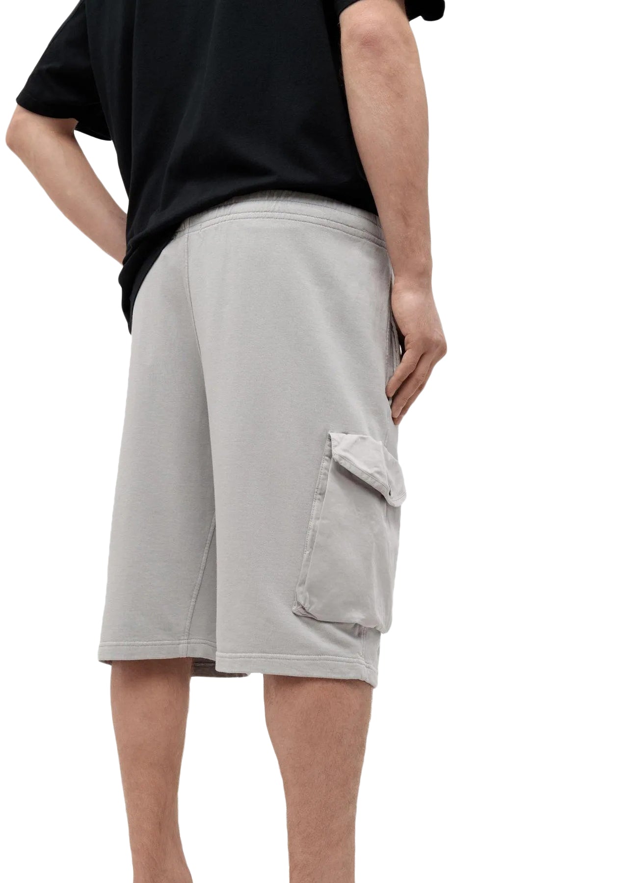 Minimalist Shorts With Flap Pockets