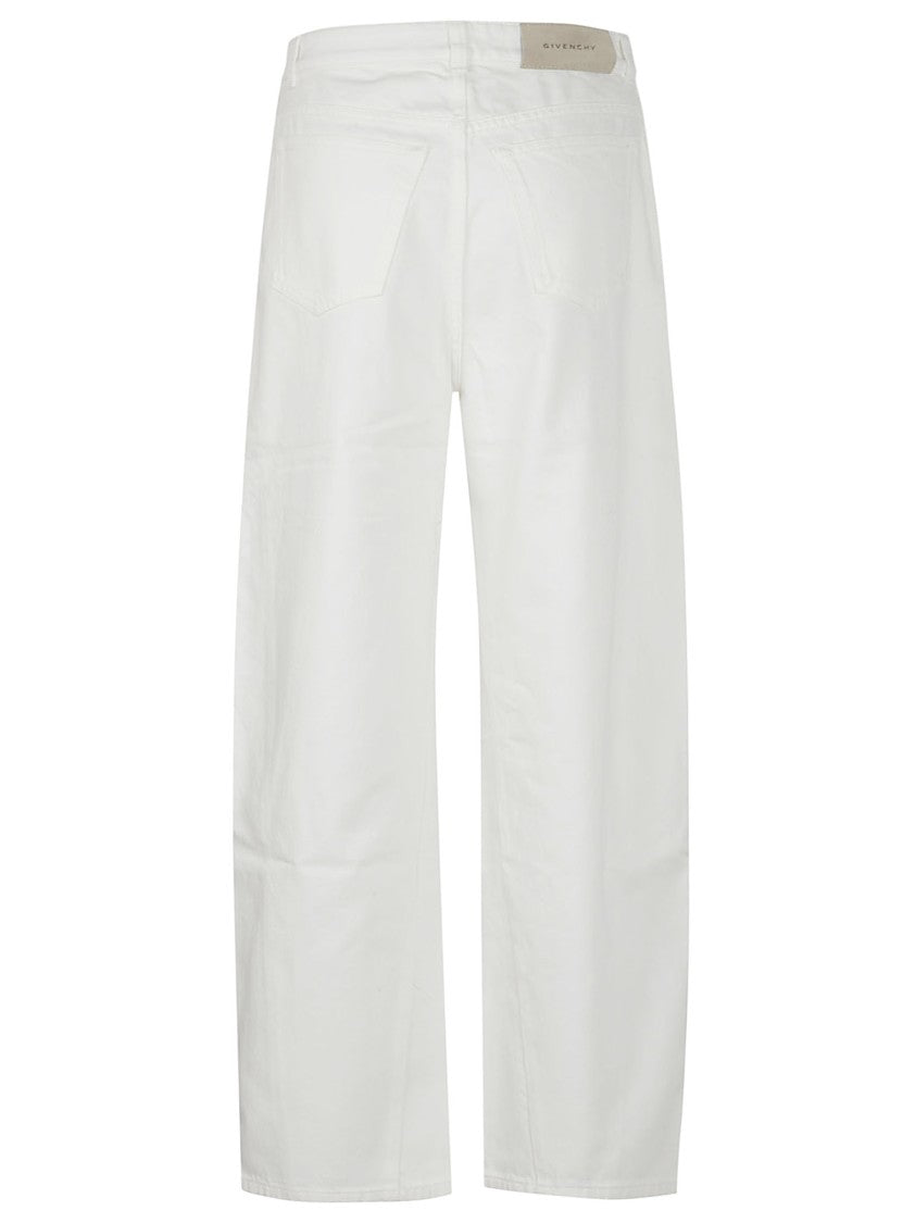 High-Waisted Denim Jeans With Engraved Button