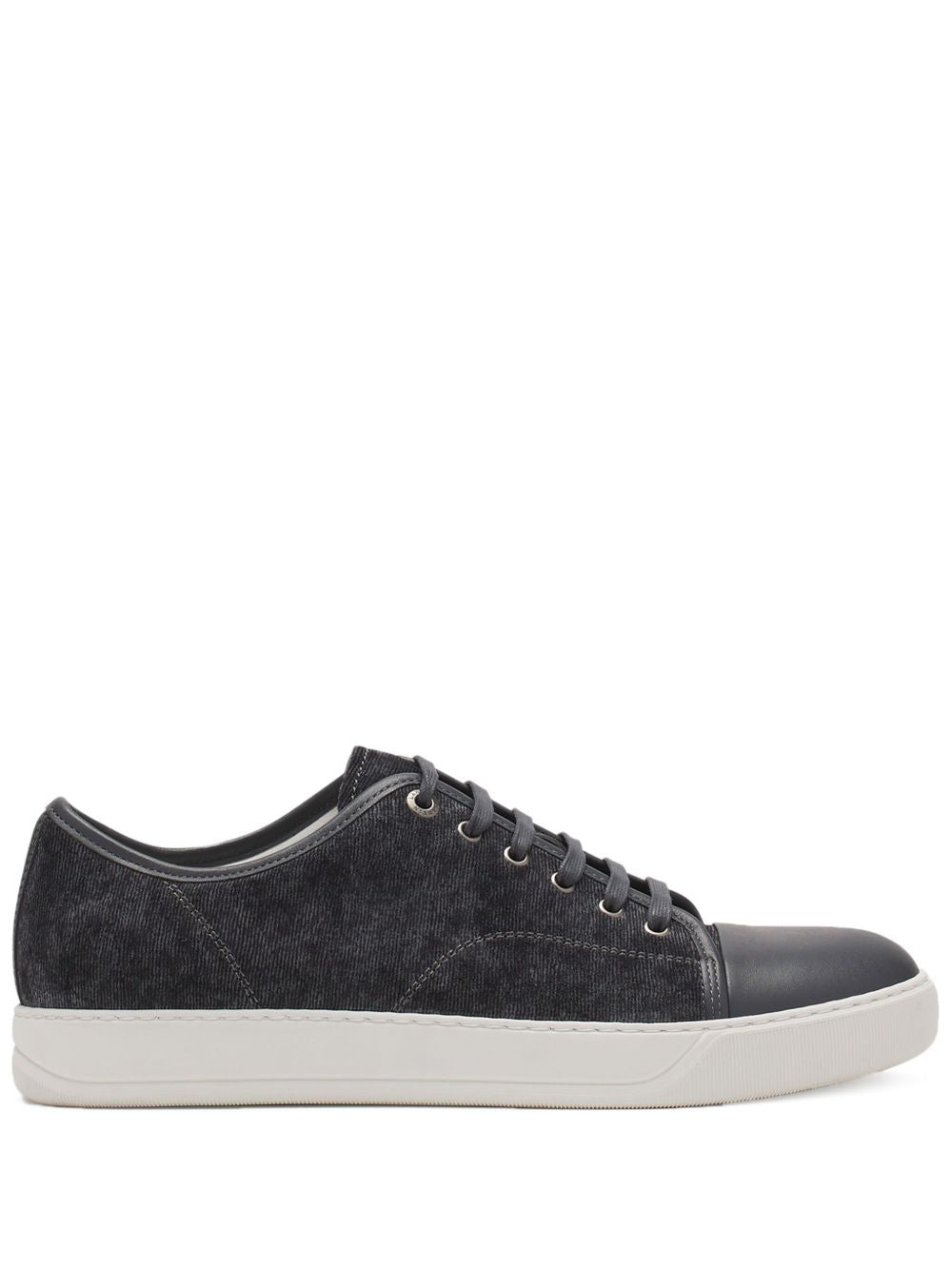 Low-Top Sneakers With Textured Fabric