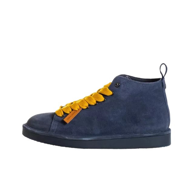 Sneakers with Suede Design and Durable Leather Construction
