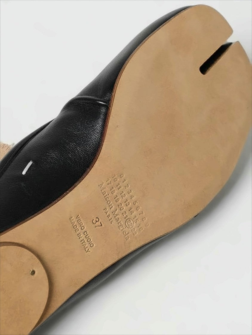 Split-Toe Black Leather Mules With Textured Strap