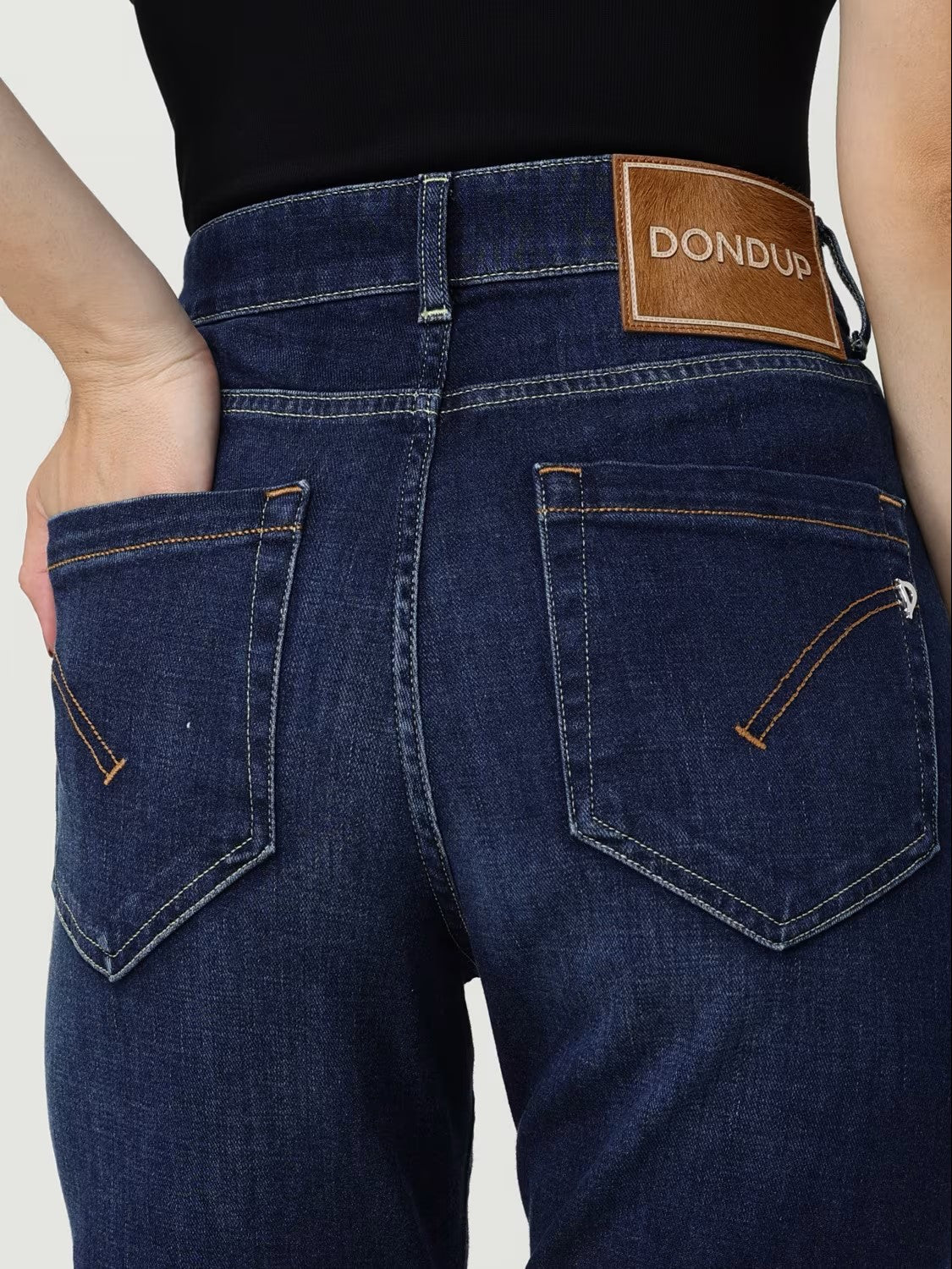 High-Waisted Cropped Jeans With Rolled Cuffs