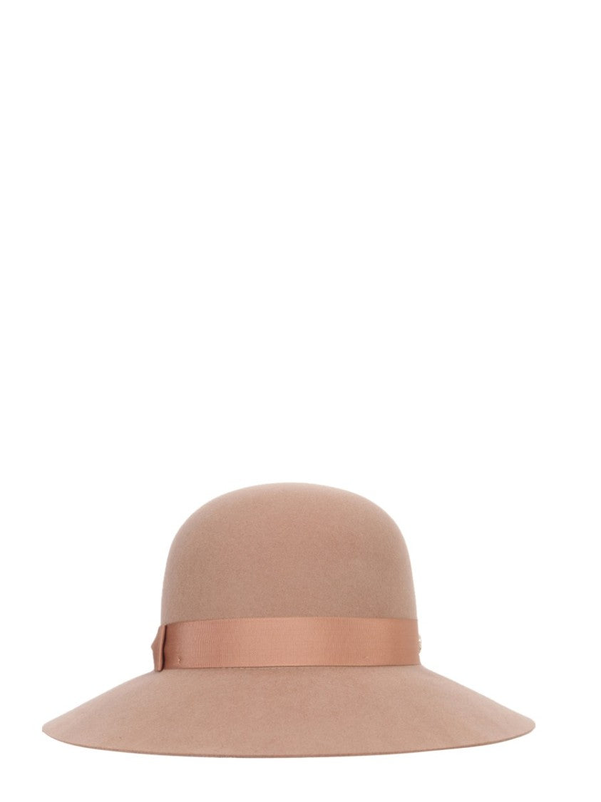 Wide-Brim Hat With Ribbon Band