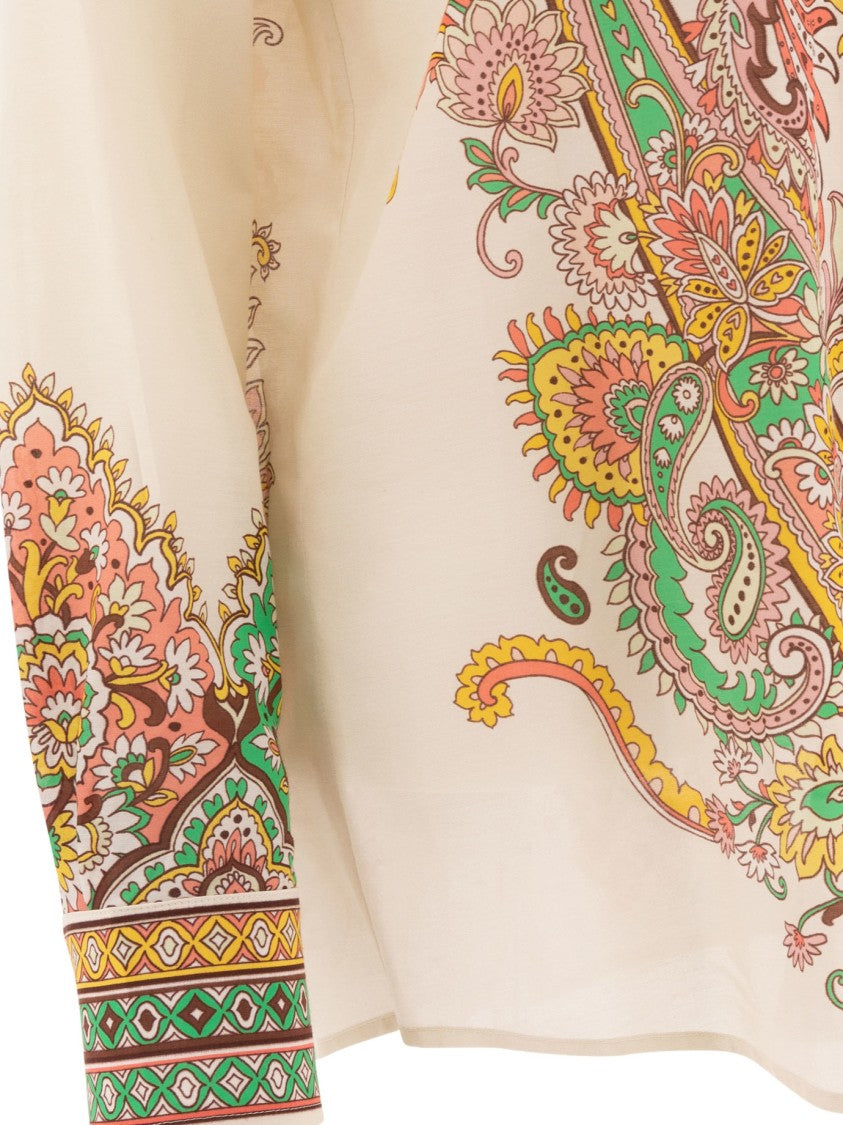 Classic Collar Shirt With Paisley Print