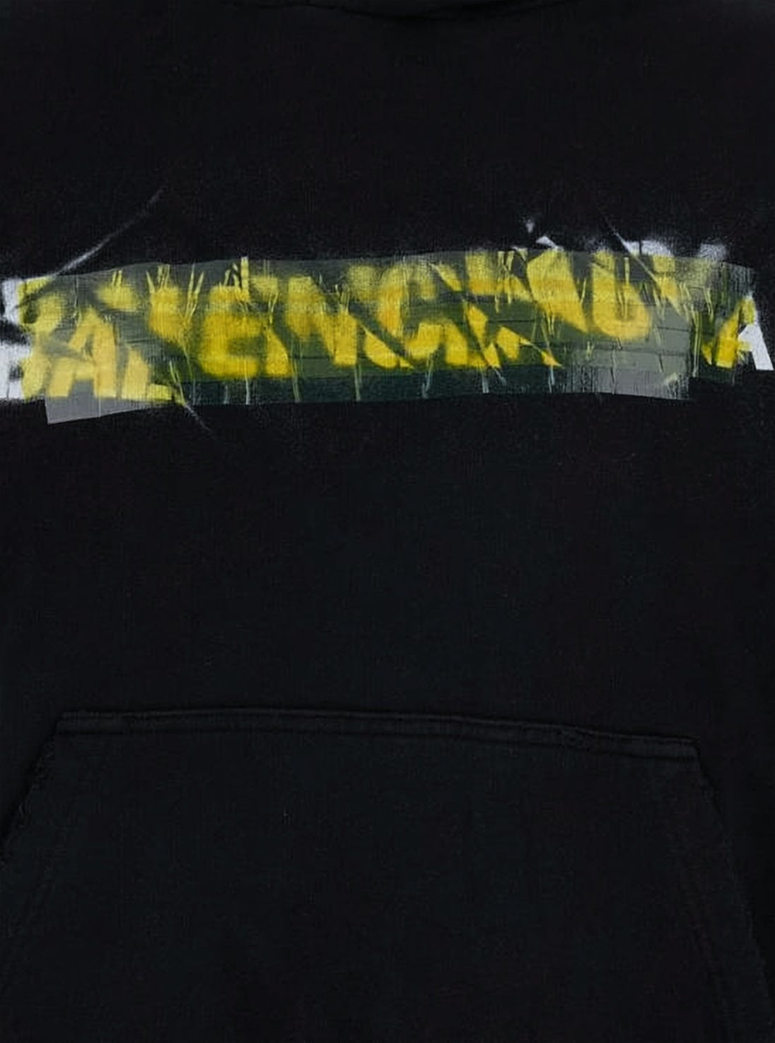 Relaxed Fit Black Hoodie with Graphic Print and Ribbed Cuffs
