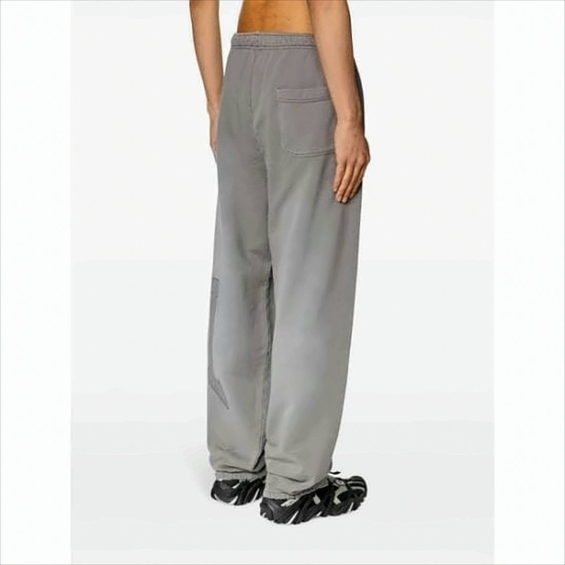 Relaxed-Fit Jogger Pants with Varsity Patch Detail