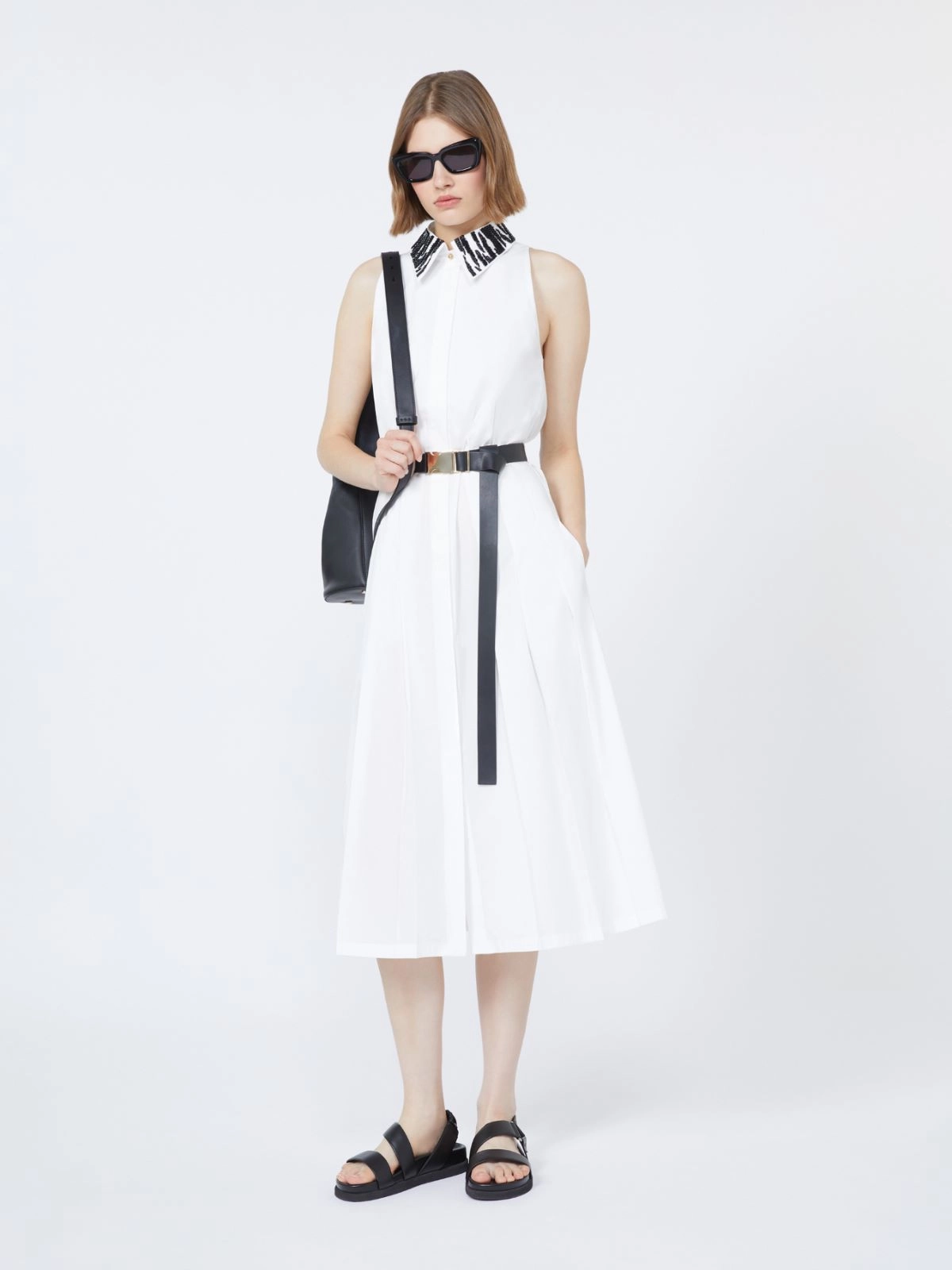 Sleeveless Midi Dress with Pointed Collar