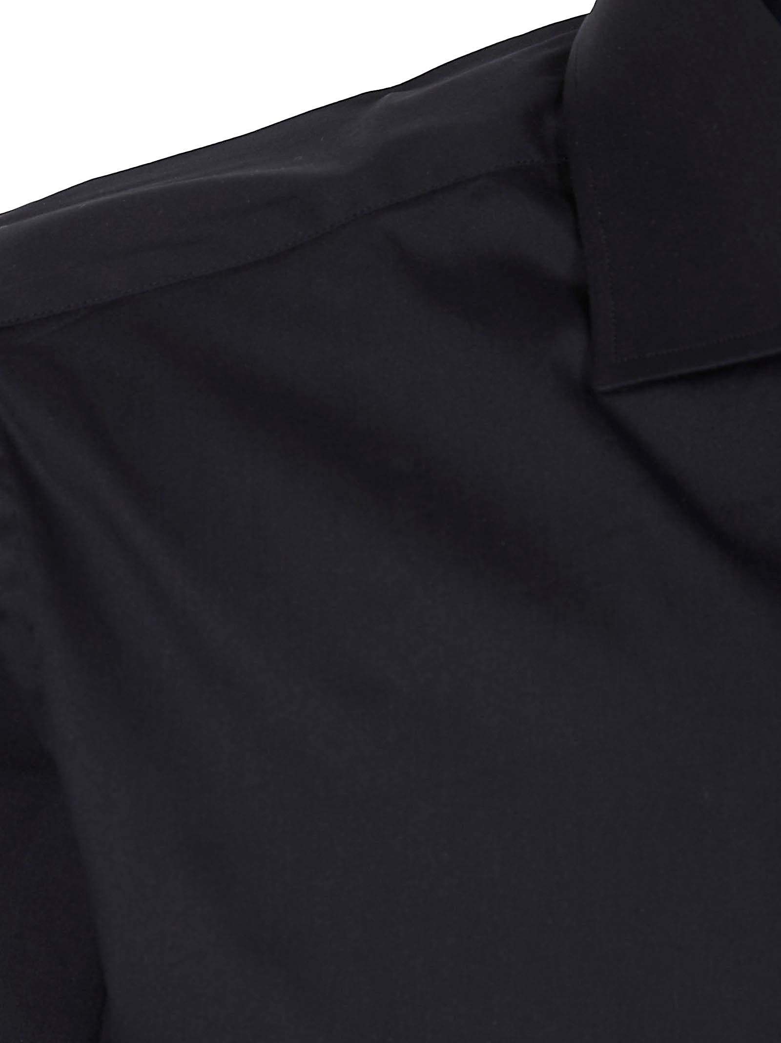 Tailored Black Shirt with Classic Collar