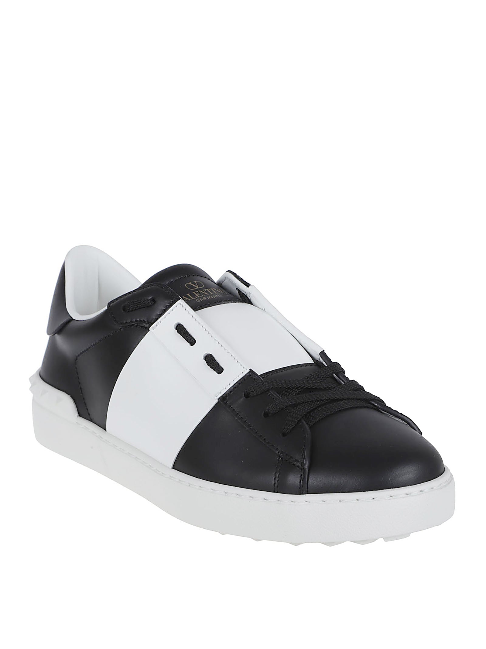 Low-Top Sneakers with Contrasting Band and Rubber Studs