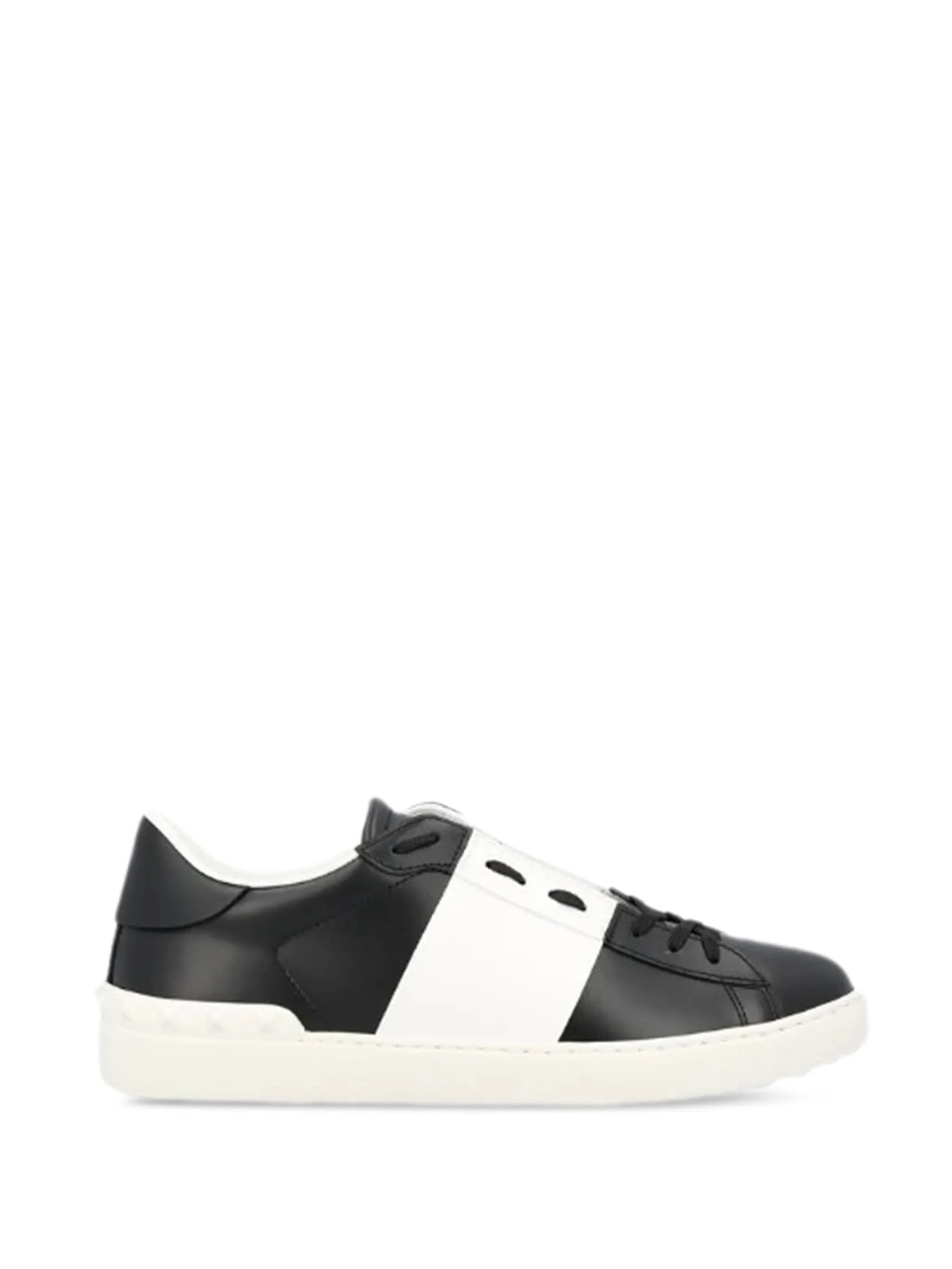 Black Sneaker Low-Top Smooth Leather Sneakers
