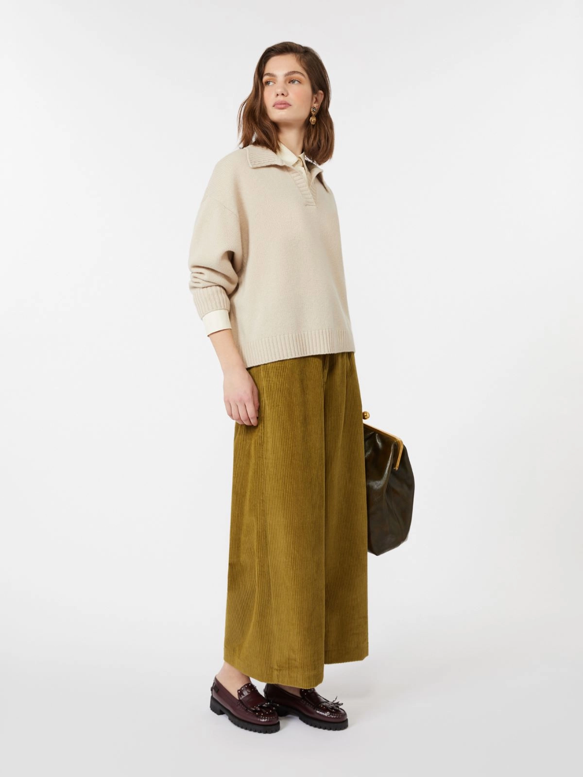 Wide-Leg Pants With High Waist