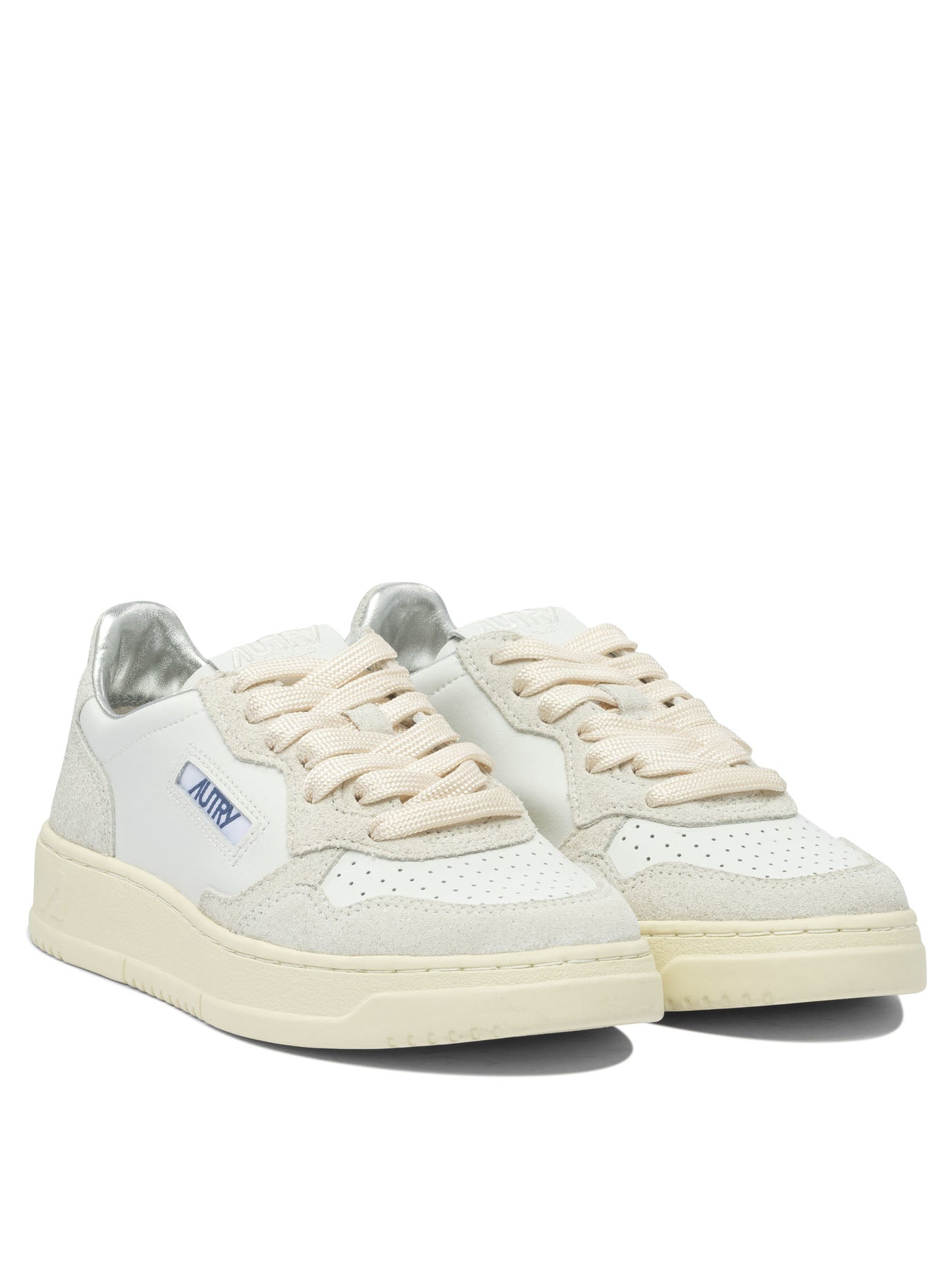 "Medalist Low" Sneakers