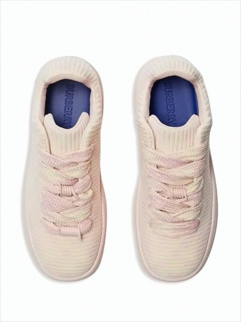 Ribbed Texture Low-Top Sneakers