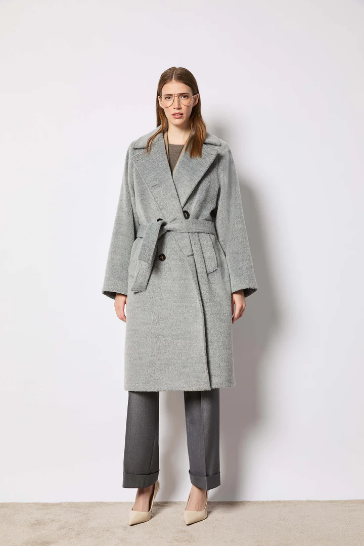 Double-Breasted Light Grey Coat With Tailoring Details