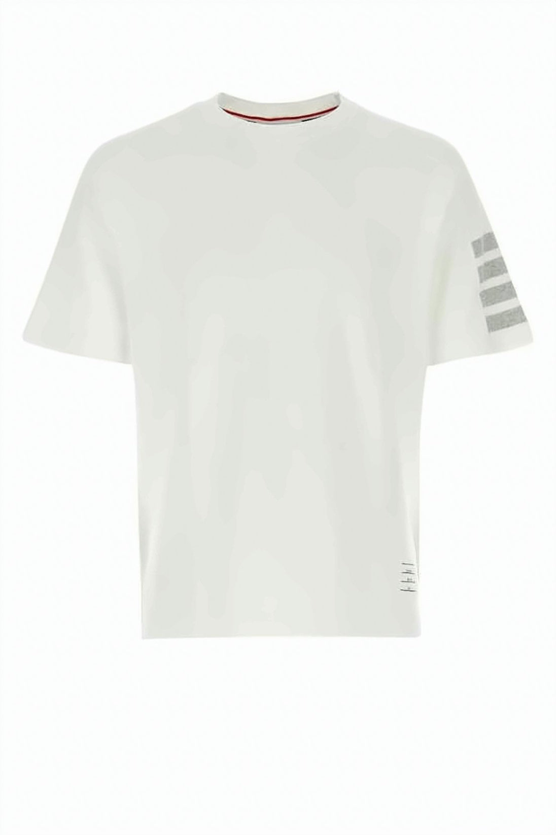 Cropped White T-Shirt And Subtle Stripes