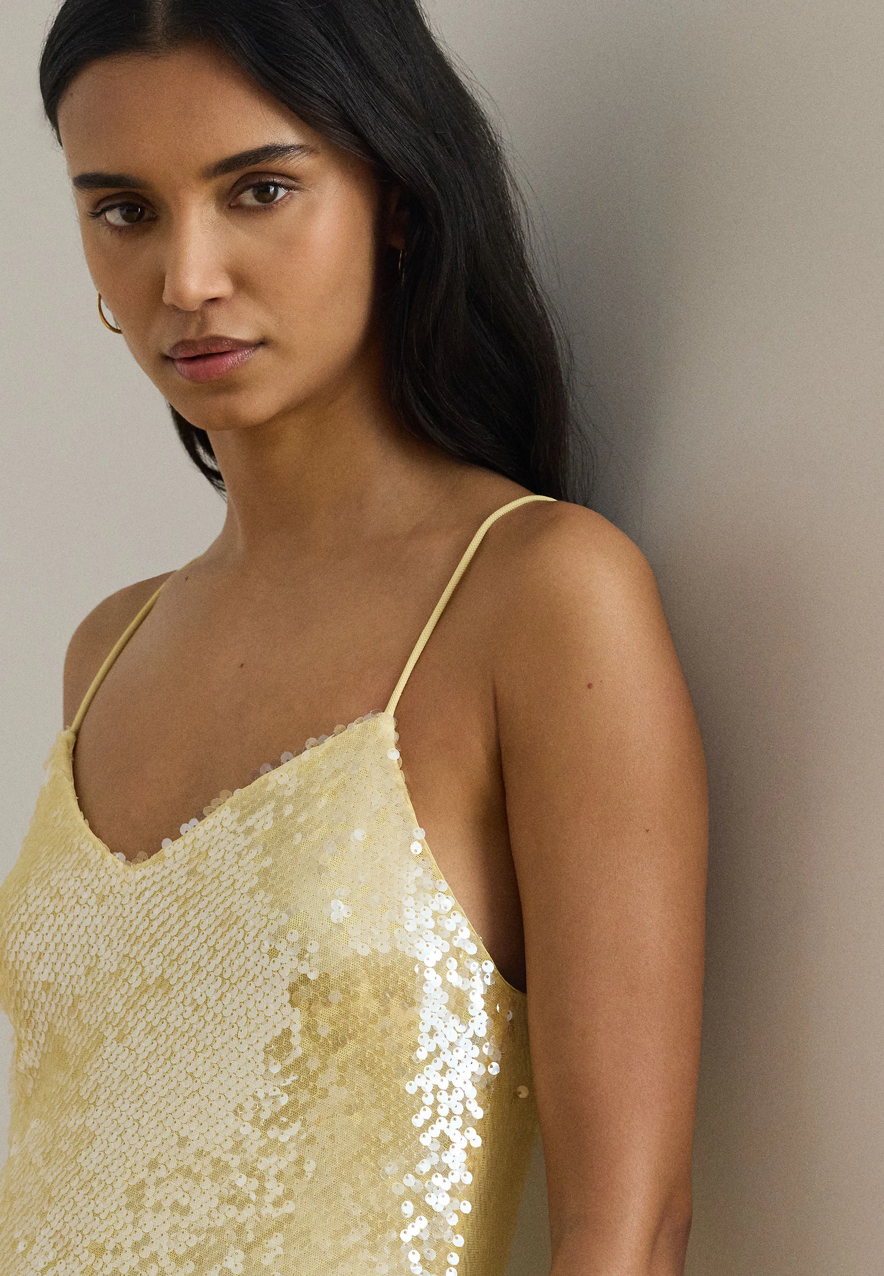 Sequined Midi Dress with Spaghetti Straps and V-Neckline