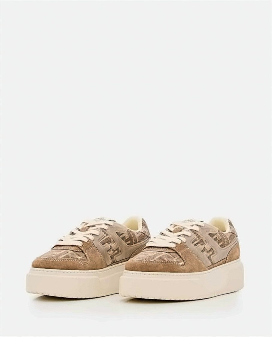 Brown Low-Top Sneakers With Textured Pattern And Rubber Sole