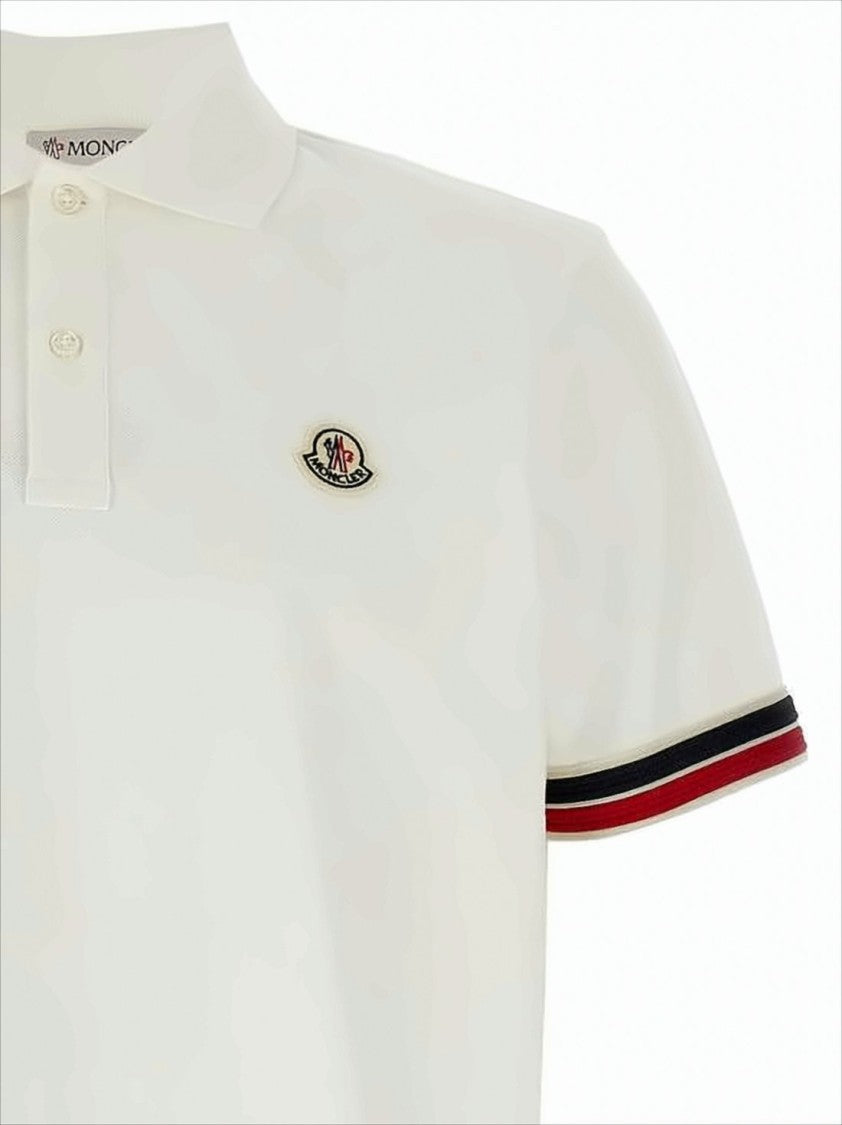 Short-Sleeve Polo Shirt With Contrasting Striped Accents