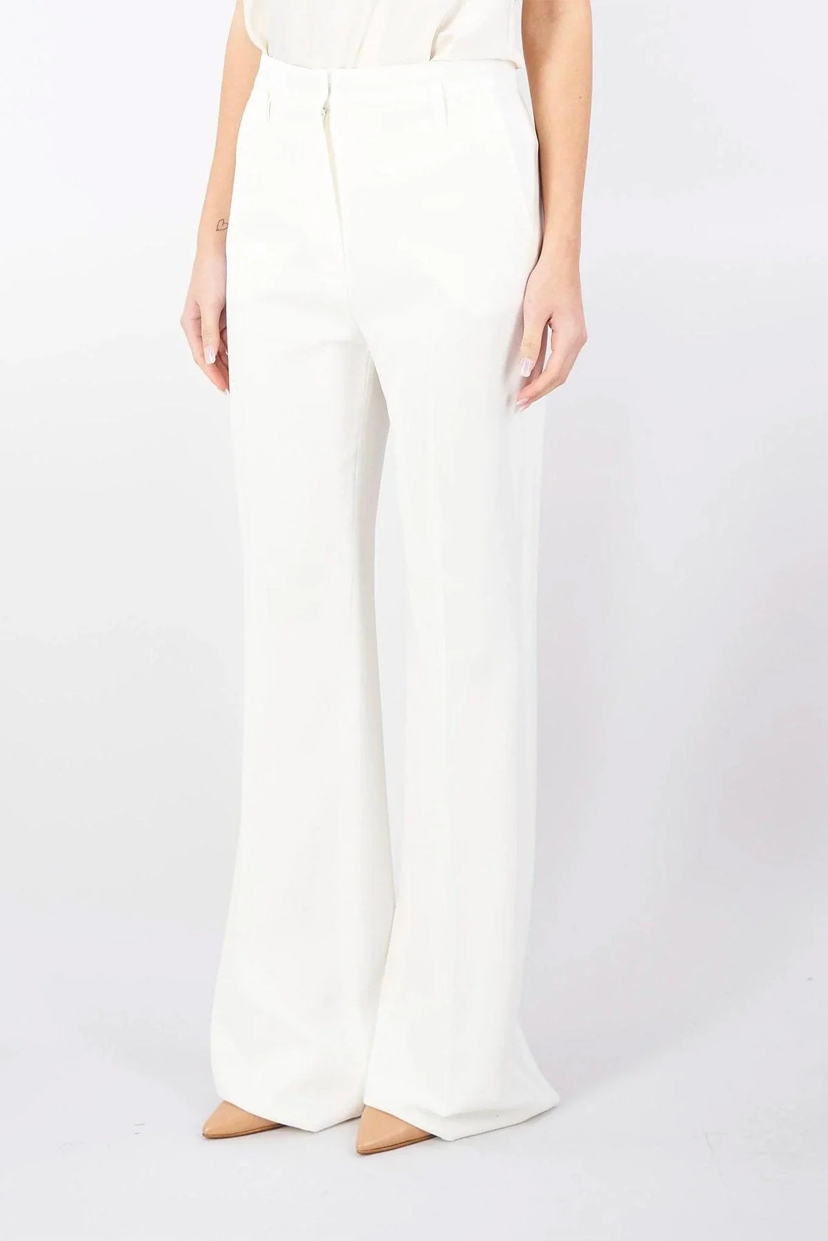 Wide-Leg Ivory Trousers With Refined Finish