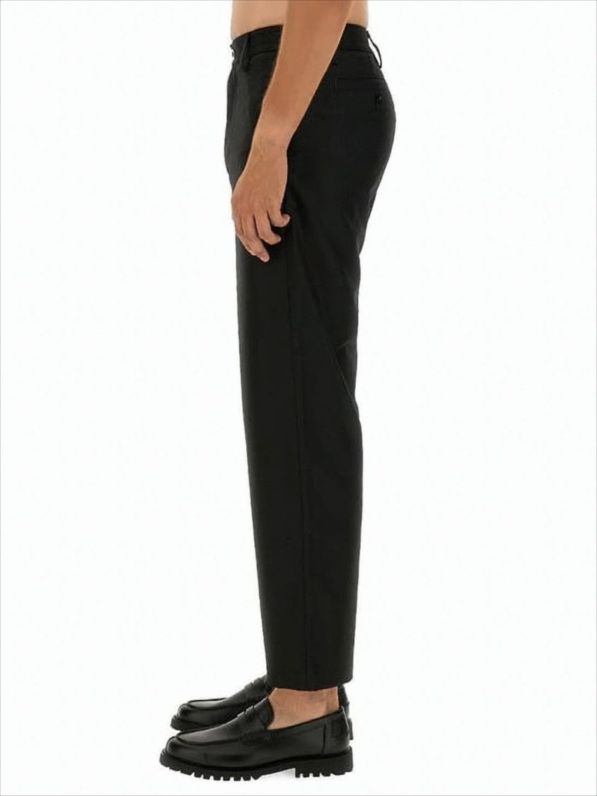 Straight-Leg Cropped Pants With Minimalist Design