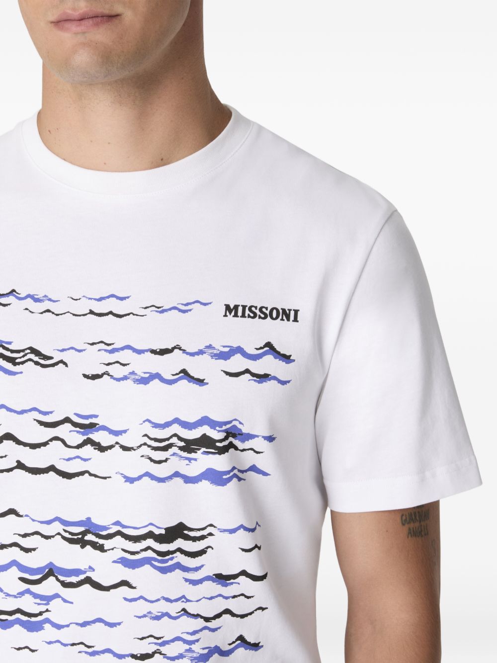 Multicolor Wave Print T-Shirt