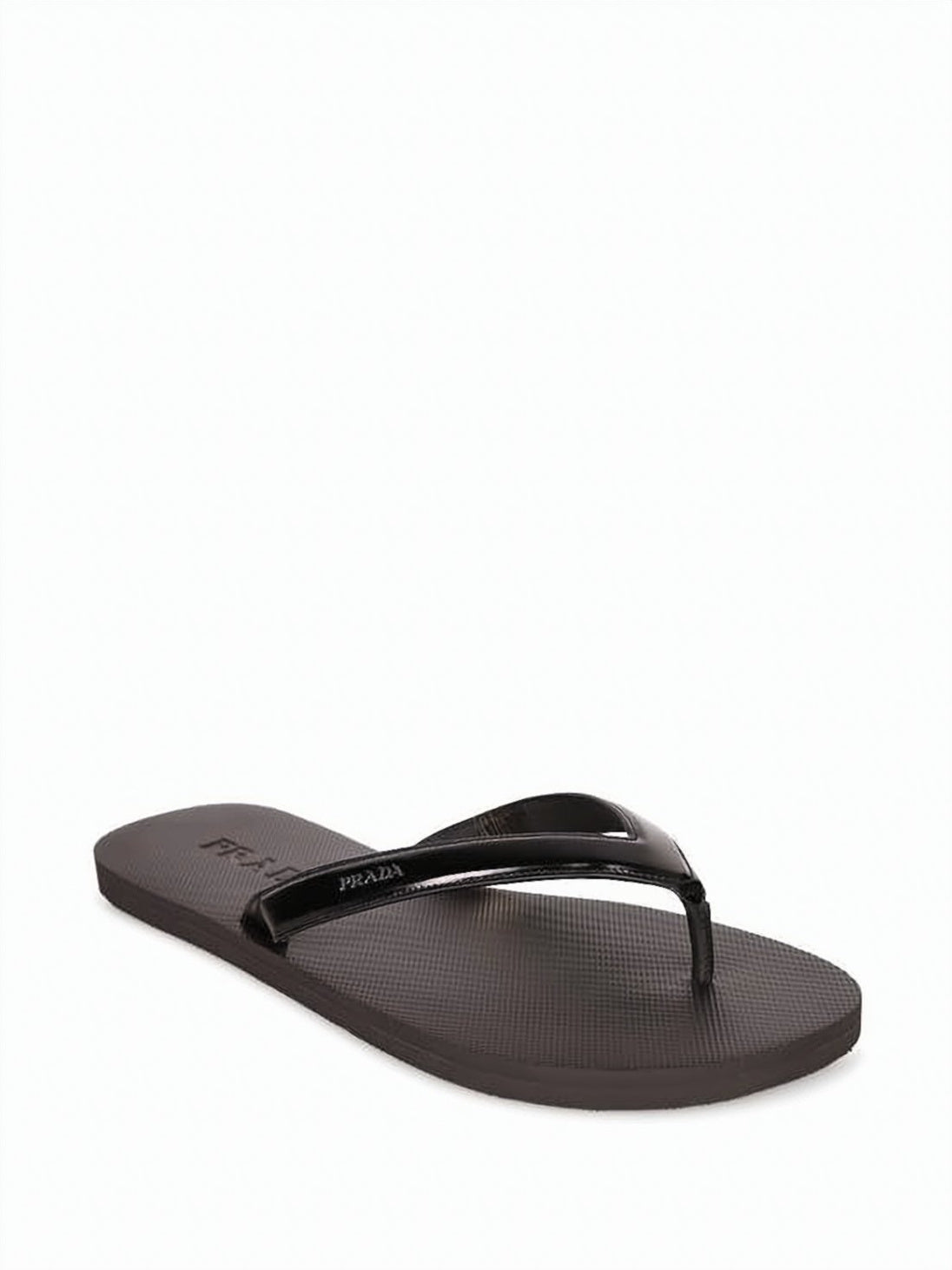 Minimalist Slip-On Sandals With Textured Footbed And Glossy Strap