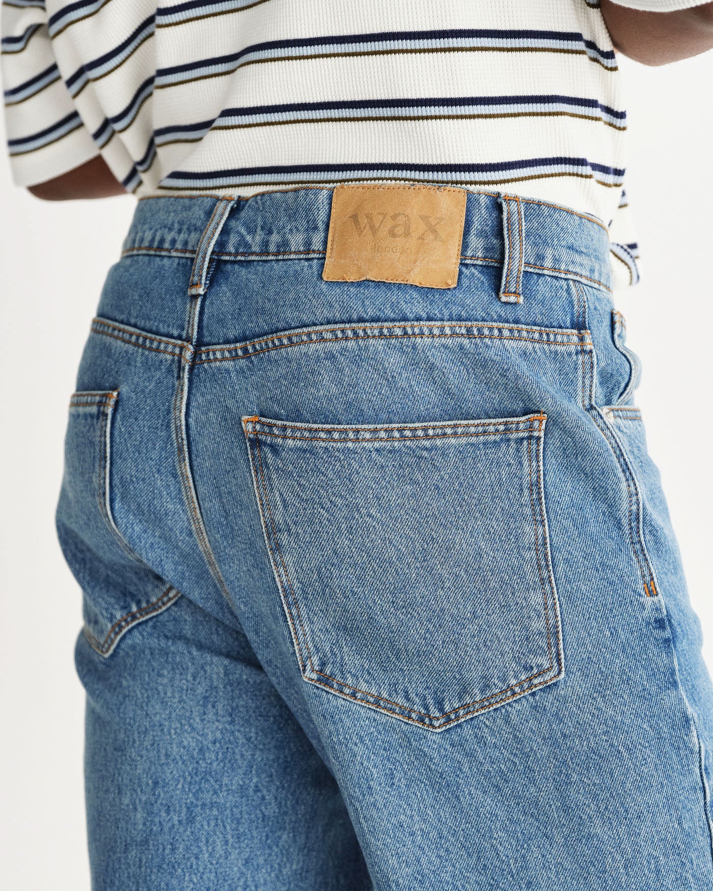Russel Straight Fit Jeans in Vintage Denim