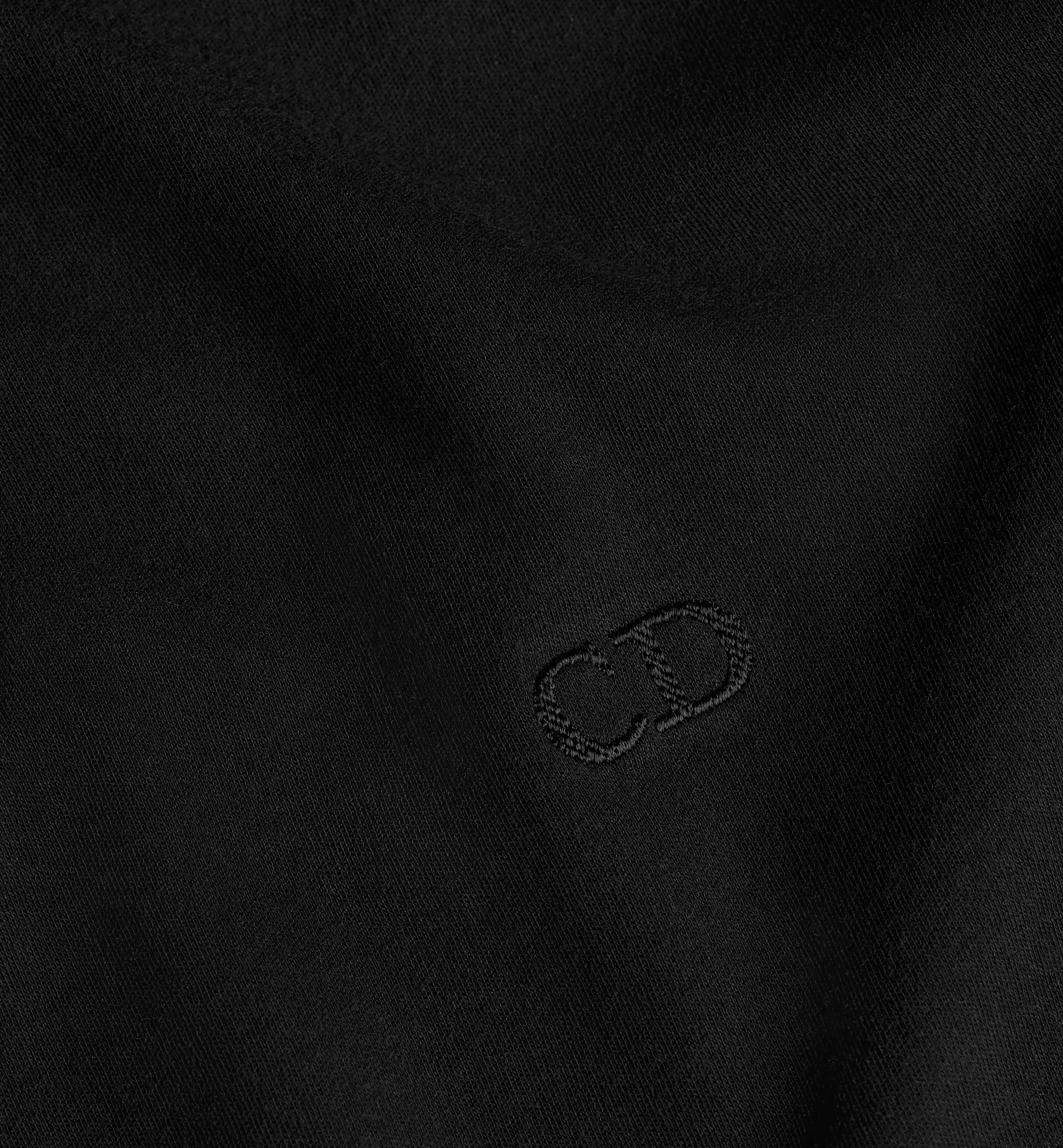 Minimalist Black Short-Sleeve Crew Neck T-Shirt With Subtle Logo
