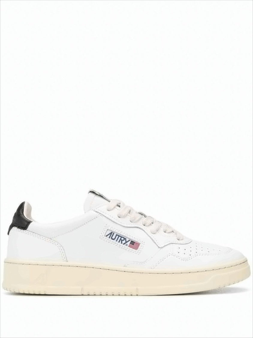 Low-Top White Leather Sneakers with Breathable Perforations