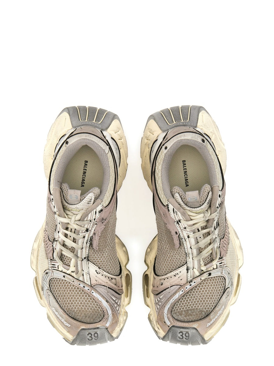 "Stapler" Sneaker