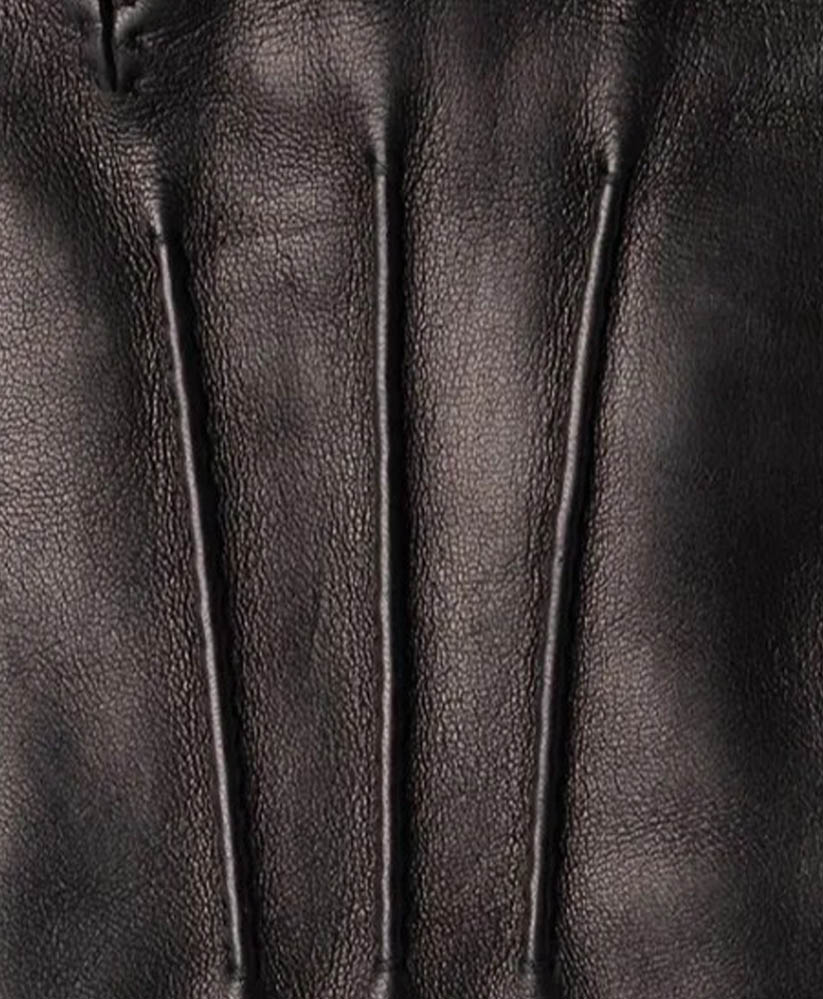 Black Gloves With Tailored Design