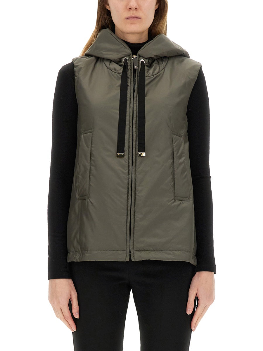 Smooth Waterproof Vest With Hood And Zipper Closure