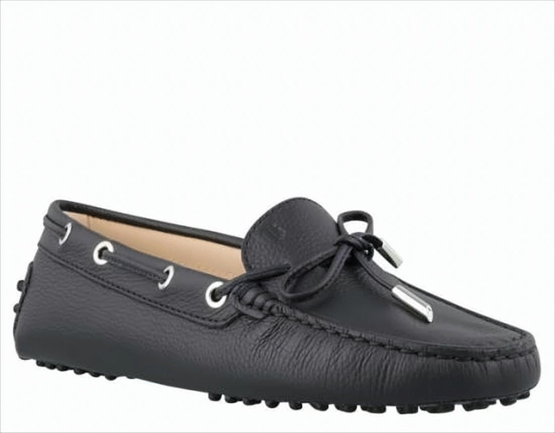 Pebbled Leather Loafer with Moccasin Toe