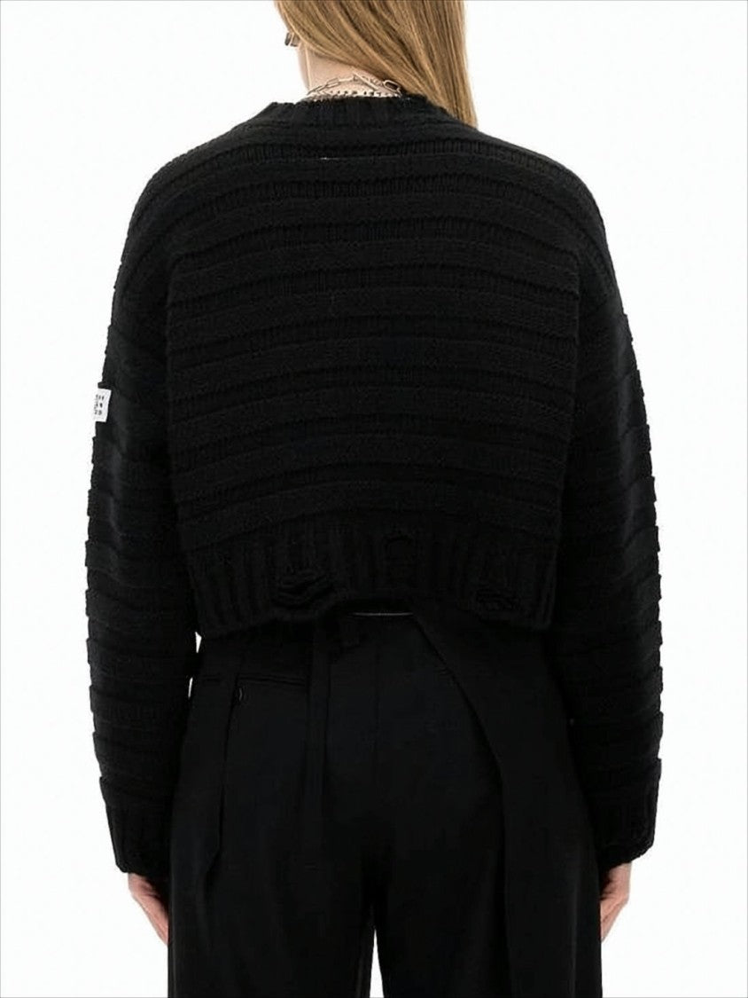Cropped Textured Knit Sweater with Boxy Fit