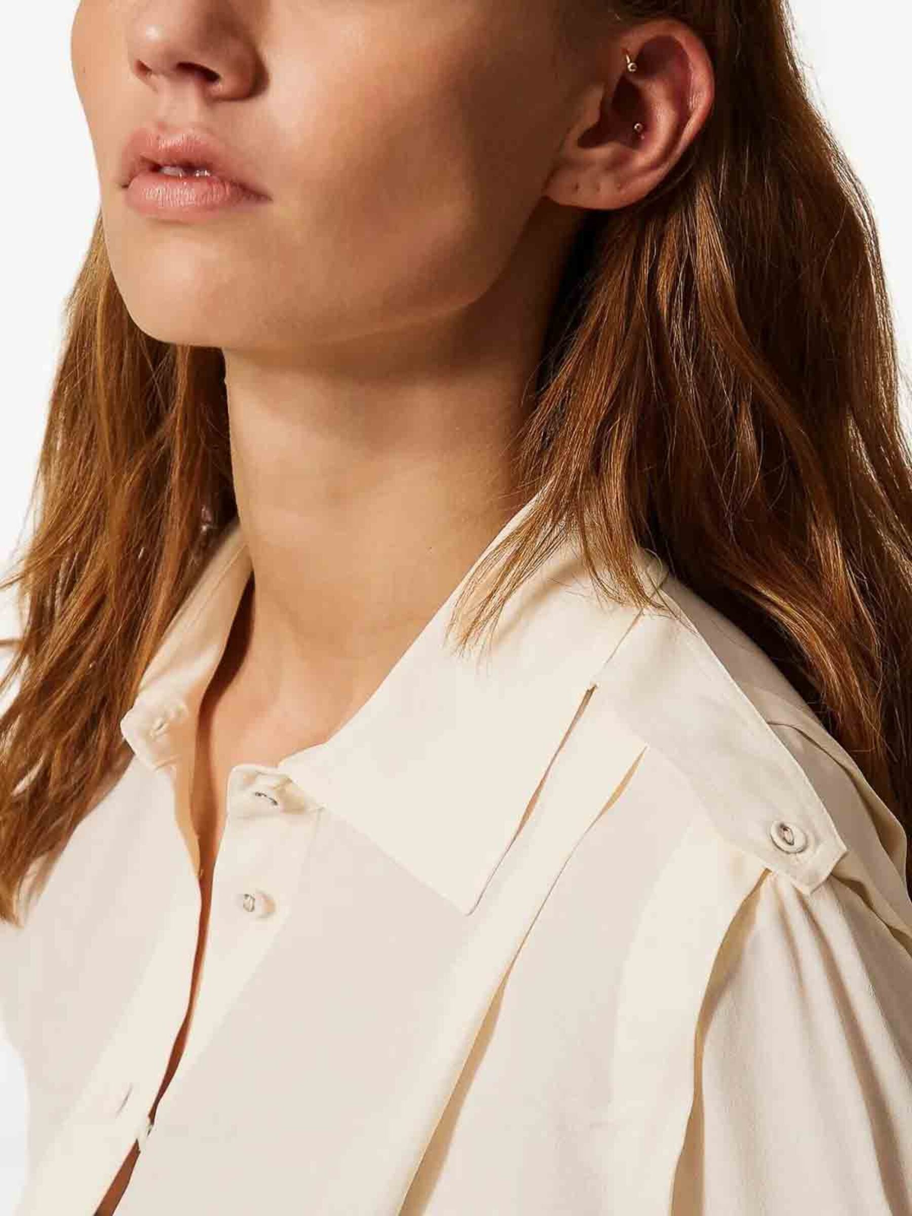 Cropped Button-Down Blouse with Classic Collar