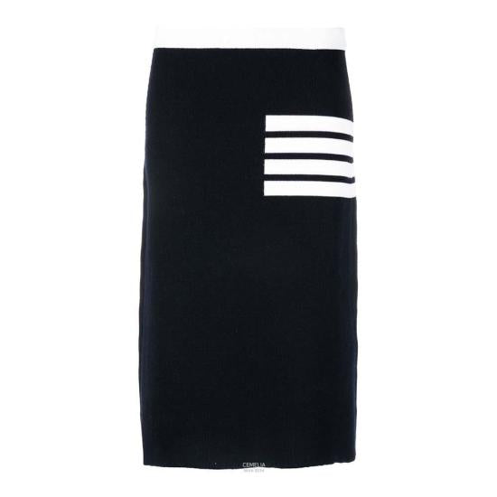 Straight-Silhouette Midi Skirt with Graphic Stripe Accents