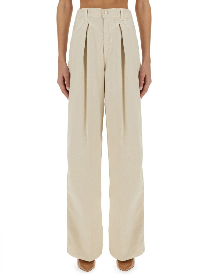 Relaxed High-Waist Wide-Leg Jeans